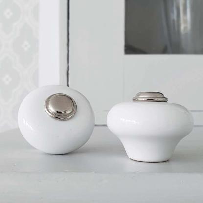Beslag Design 409 knop, Ø37 mm, forniklet/porcelæn