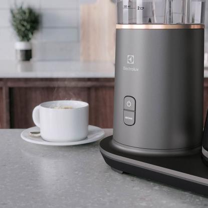 Electrolux Explore 7 kaffemaskine E7CM1-4MTM, 9 kopper