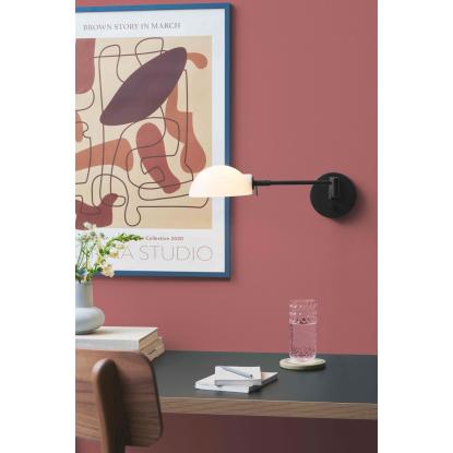Halo Design Kjøbenhavn væglampe med arm, 12 cm, Ø15 cm, G9, sort