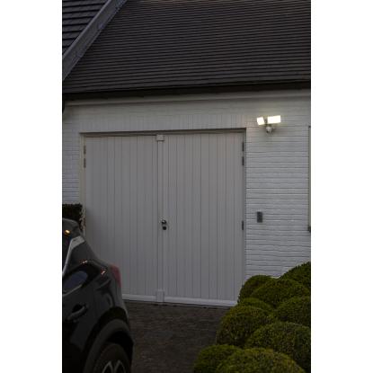 LUTEC connect LIBRA udendørs LED væglampe med kamera og sensor, IP44, hvid