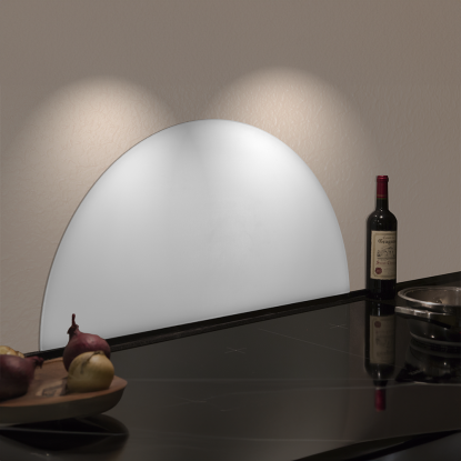Millex stænkplade i hvidt glas, halvcirkel, 80 x 40 cm