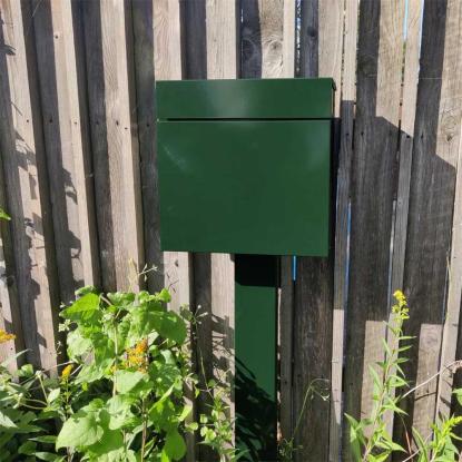 Glori ir Ko LB52 kolonihavepostkasse, mørk grøn