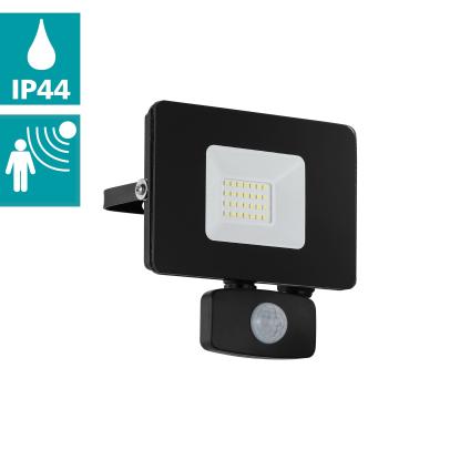 EGLO FAEDO 3 udendørs LED projektør med sensor, 14 x 13 cm, IP44, sort