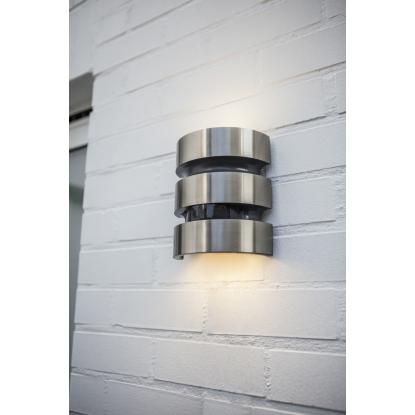 LUTEC MAYA udendørs LED væglampe med sensor, H17,5 cm, IP44, rustfrit stål
