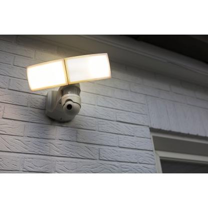 LUTEC connect LIBRA udendørs LED væglampe med kamera og sensor, IP44, hvid