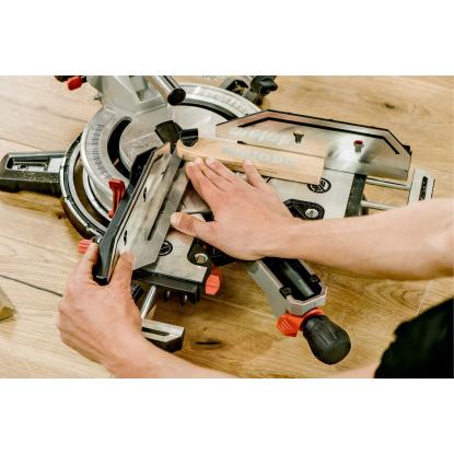 Metabo KGSV 72 Xact SYM kap-/geringssav, 1800W