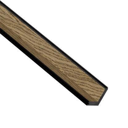 I-Wood UniPanel indvendigt hjørne, mørkebrun olieret, sort kerne, egefiner, 17 x 55 x 2780 mm