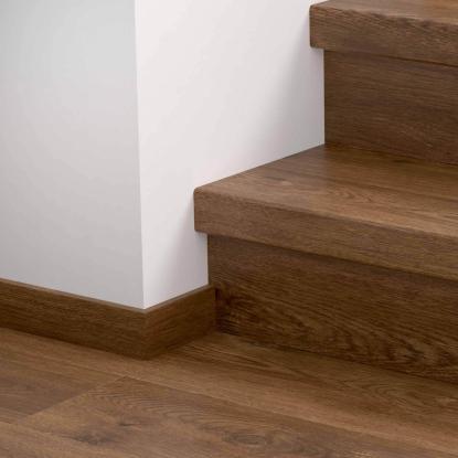 Pergo vinyl trappeafdækning/trappeforkantsprofil, Modern Coffee Oak, 1236 x 122 x 62 mm
