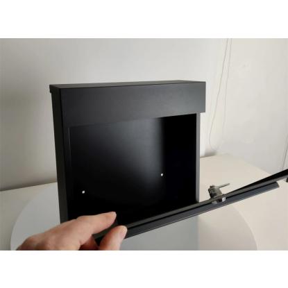 Glori ir Ko LB52 kolonihavepostkasse, sort