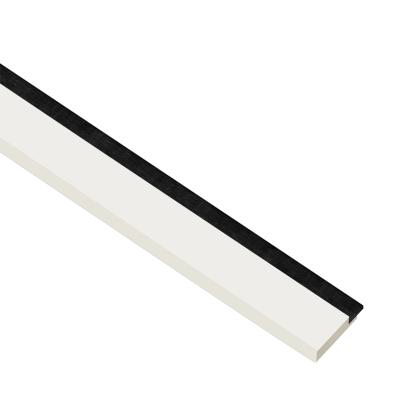 I-Wood afslutningsliste til akustikpanel, hvidmalet, sort filt og lys kerne, folie, 16 x 42 mm