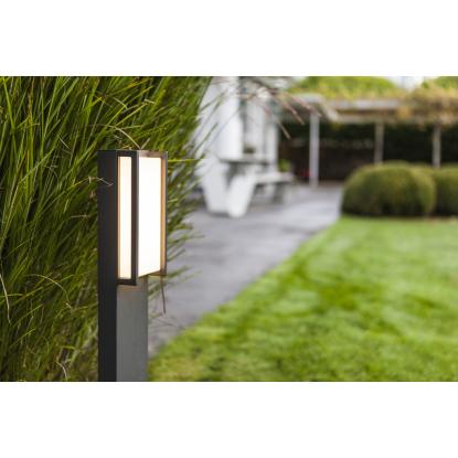 LUTEC QUBO udendørs LED bedlampe, 1 lyskilde, H75 cm, IP54, mørk grå