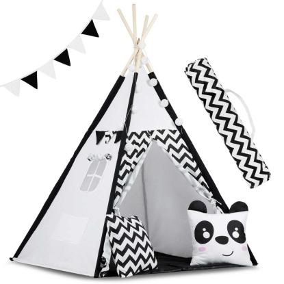 Tipi telt med puder og lamper, panda, sort/hvid