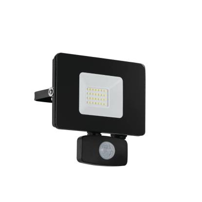 EGLO FAEDO 3 udendørs LED projektør med sensor, 14 x 13 cm, IP44, sort